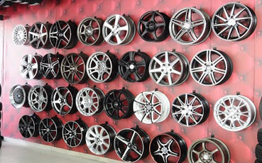 Alloy Wheels in Ahmedabad